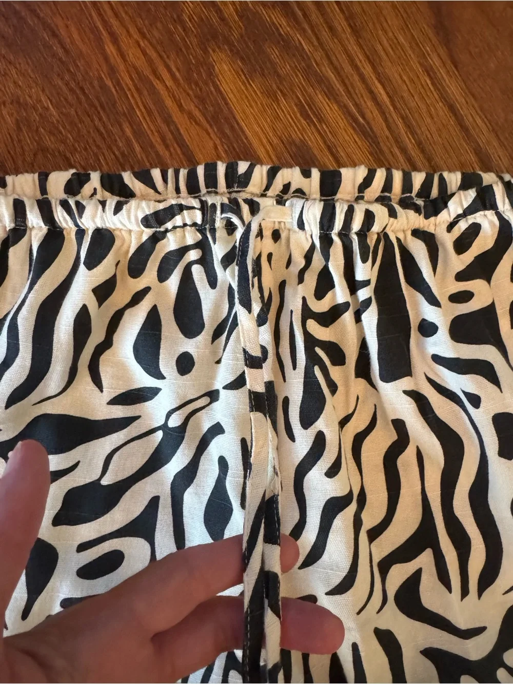 Billabong Black and White Abstract Print Joggers